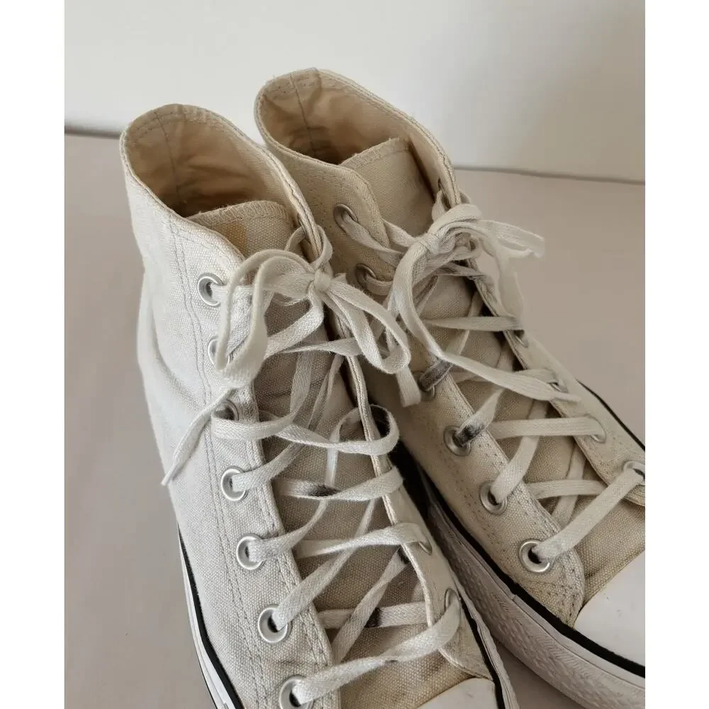 White Women's Converse Chuck Taylor High Top Platform Sneakers 6.5